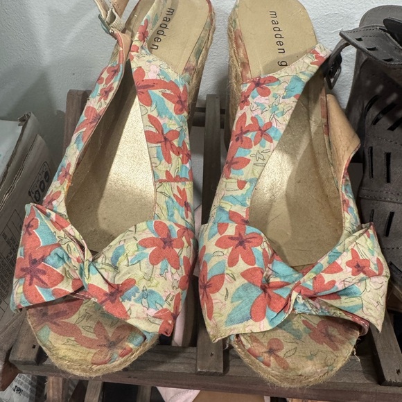 Madden Girl Shoes - Madden Girl Floral Wedges - Red and Blue